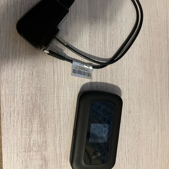 Verizon unlocked, black,smaller then a phone,portable - Picture 2 of 5